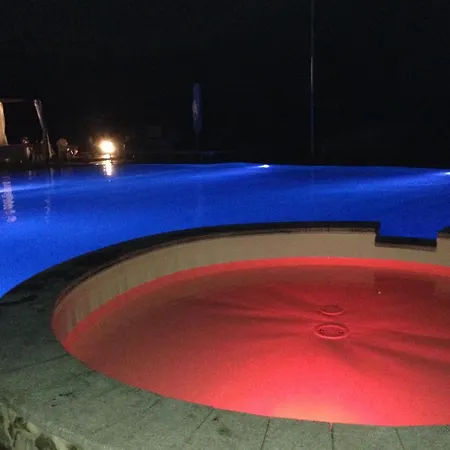 Apart-hotel Dolores Castle 3*