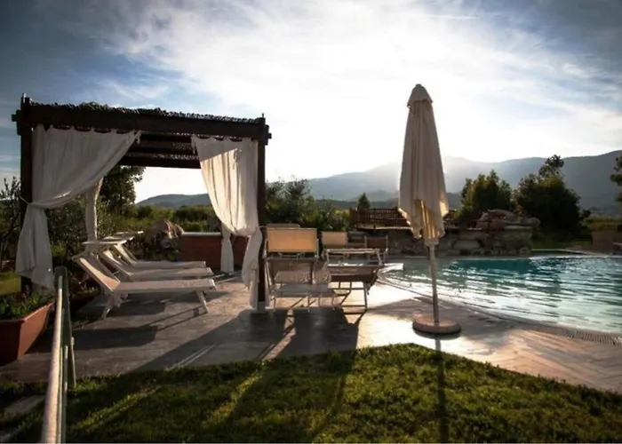 Dolores Castle Aparthotel