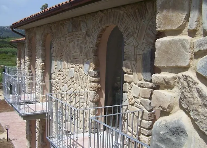 Dolores Castle 아파트호텔