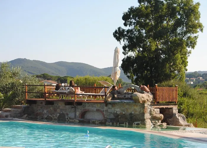 Dolores Castle Aparthotel Marina di Campo