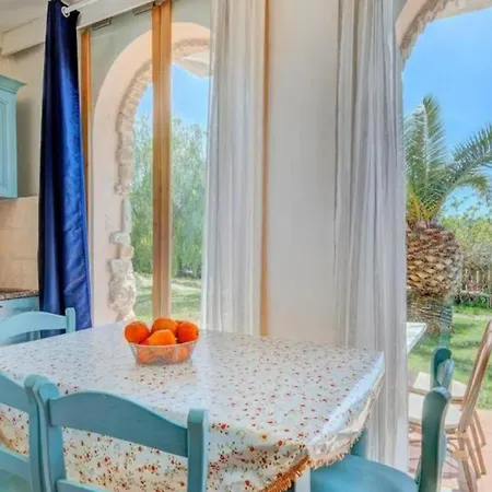 Apartahotel Dolores Castle