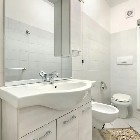 Aparthotel Dolores Castle 3*