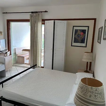 Aparthotel Dolores Castle 3*
