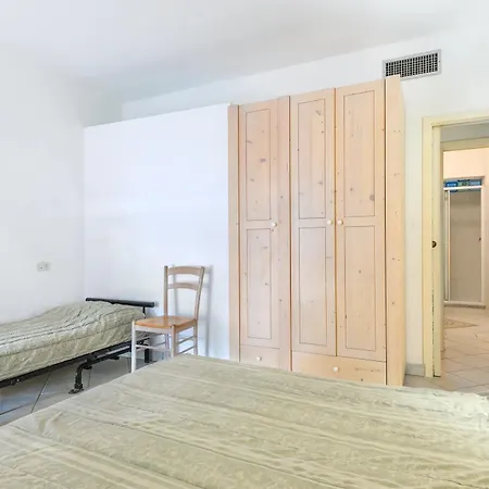 Aparthotel Dolores Castle 3*