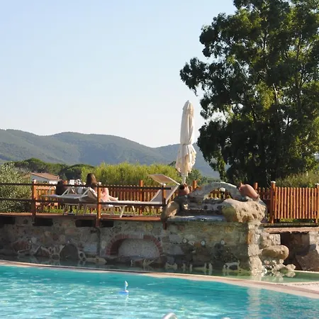 Dolores Castle Lejlighedshotel Marina di Campo