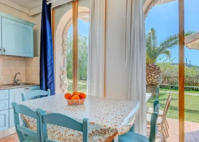 Apart Otel Dolores Castle