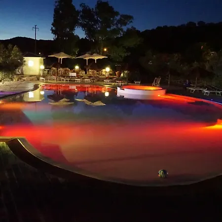 Hotel apartamentowy Dolores Castle 3*